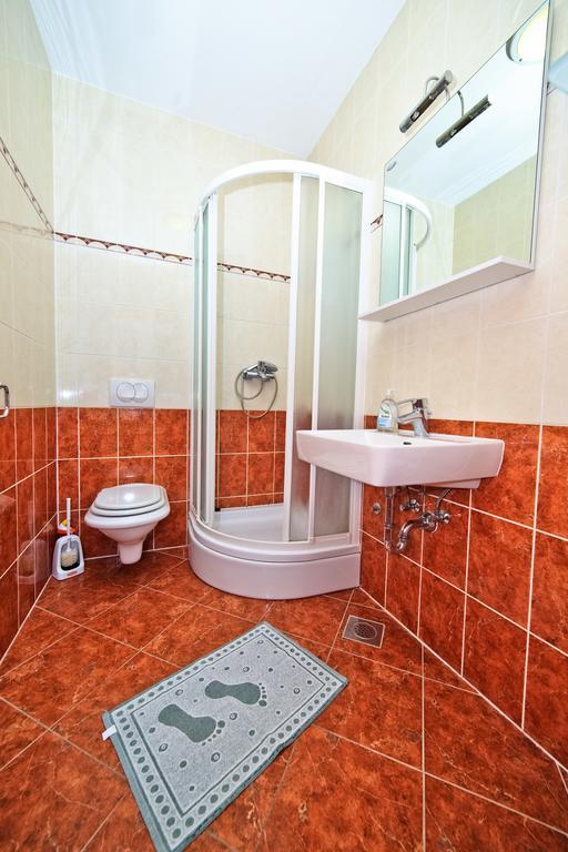 Apartments Bozikovic Podstrana Zimmer foto