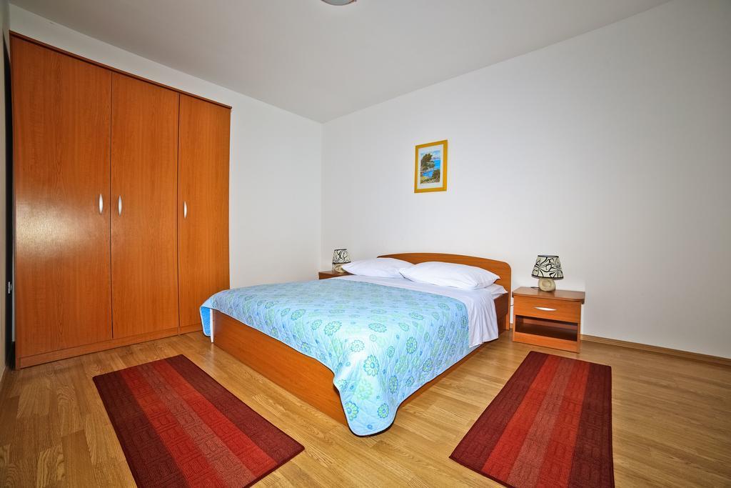 Apartments Bozikovic Podstrana Exterior foto